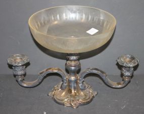 Reed and Barton Reed and Barton Silverplate candlestick/epergne 9