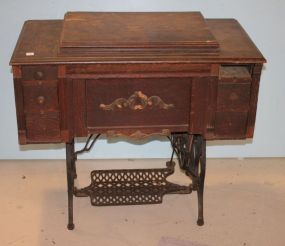 Antique Sewing Machine in Cabinet sewing machine in cabinet