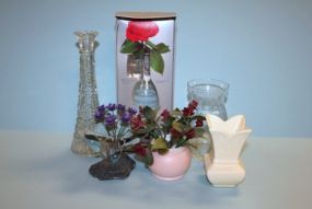 Six Decorative Pieces of Flowers and Flower Vases Description