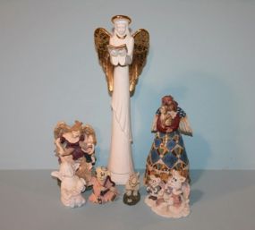 Group of Angel Figurines Description
