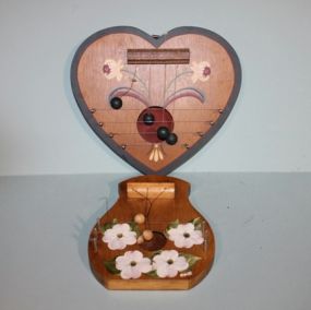 Small Decorative Heart Shaped Musical Instrument Description
