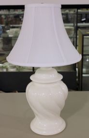 Cream Swirl Lamp Description
