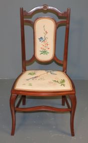 Walnut Victorian Ladies Side Chair Description