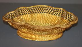 Gold Colored Metal Wire Basket Description