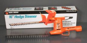 Black and Decker Hedge Trimmer Description