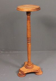 Wooden Pedestal Style Plant or Vase Stand Description
