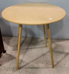 Round Particle Board Table