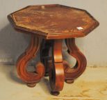 Octagonal Shape Side Table with Scroll Design Legs Description