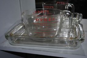 Group of Pyrex Dishes Description