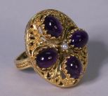 Ladies 14k Gold Ring, Amethysts & Pearl