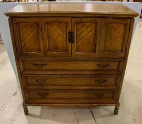 Thomasville Chest