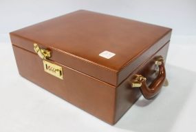 Two Picnic Baskets & Dilana Box