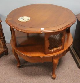 Maple Queen Anne Round Table