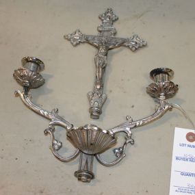 Silvertone Metal Crucifix