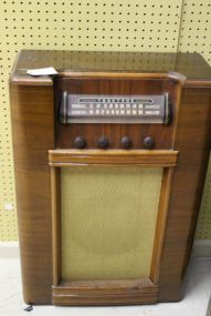 Truetone Radio Cabinet