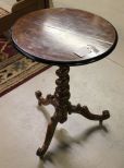 Mahogany Single Pedestal Round Barley Twist Table