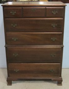 Hungerford Furniture, Memphis, Tennessee Mahogany Five Drawer Chest