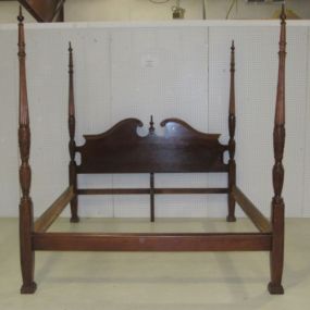 Four Post Mahogany King Size Rice Bed