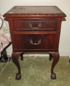 Vintage Mahogany Ball-n-Claw Night Stand