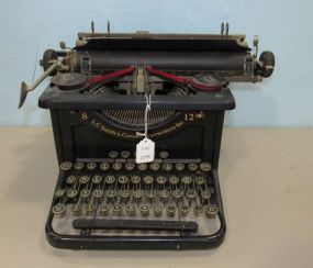 L C Smith & Corona Typerwriters Inc Typewriter