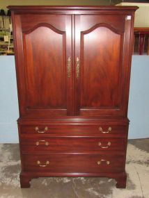 Henkel Harris Mahogany Entertainment Center