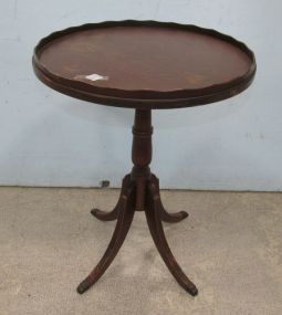 Vintage Duncan Phyfe Round Side Table