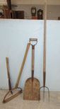 Vintage Shovel, Hay Fork, Blade, Serrated Machete