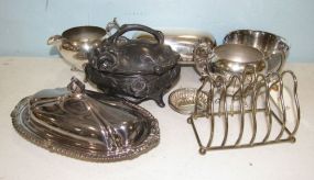 Group of Silverplate Pieces