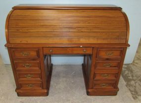 Pennsylvania House Modern Roll Top Desk