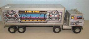 ERTL Metal Stra Tran Toy 18 Wheeler