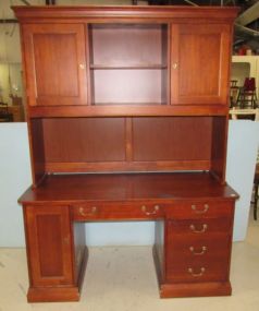 Hooker Furniture Co. Computer Desk with Hutch