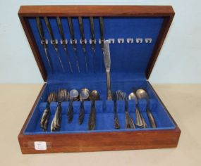 Flair 1847 W. Rogers Silver Plate Set
