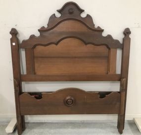 Victorian Style Full Size Bed
