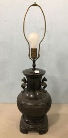 Oriental Bronzed Color Urn Lamp