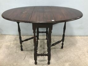 Vintage Gate Leg Oval Table