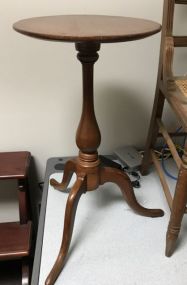 Mahogany Pedestal Lamp Table