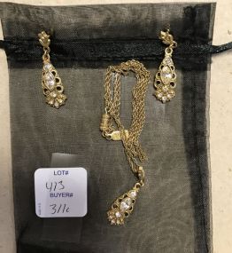 1928 Vintage Style Necklace and Drop Earrings