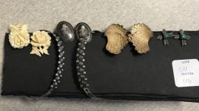 Group of Jewelry Pieces