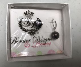 Premier Designs Earrings