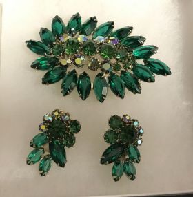 Vintage Weiss Brooch & Earrings