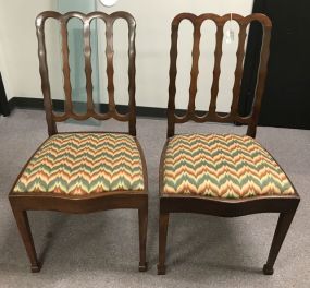 Fine Pair of 19th Century Hepplewhite Side Chairs
