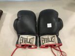 Vintage Everlast Boxing Gloves