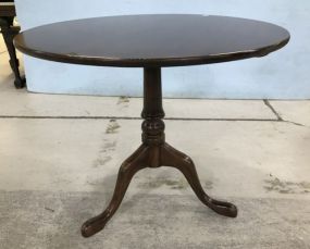 Antique Reproduction Tilt Top Parlor Pedestal Table