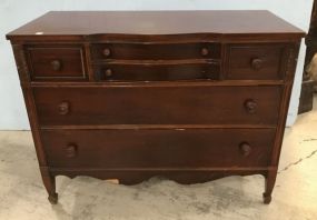 Hibriten Furniture Company Dresser