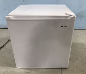 Haier Mini Frig