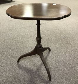 Ethan Allen Tilt Top Accent Table