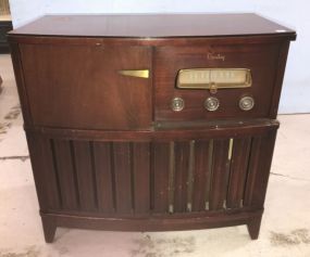 Vintage Crosley Radio Cabinet