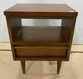 Bassett Furniture Mid Century Night Stand