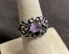 Mexican .925 Silver Ring with Amethyst Size 6 1/2.