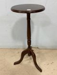 Cherry Pedestal Stand